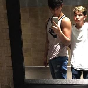 Meet your Posher, Christopher